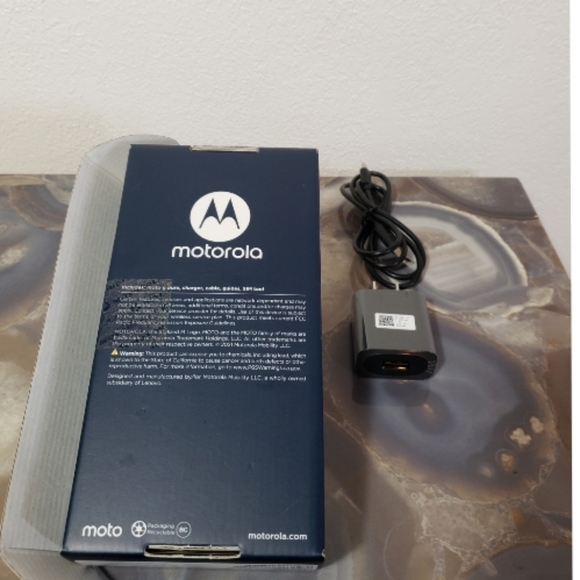 📱📲Motorola Spectrum CellPhone📲📱 - Picture 5 of 7